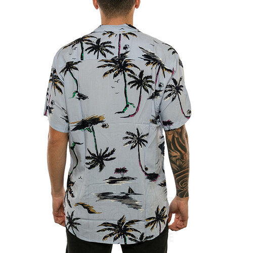 CAMISA ISLAND